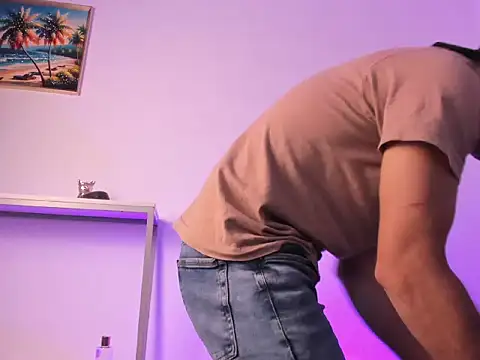 Živý XXX chat Esteban_Fox69