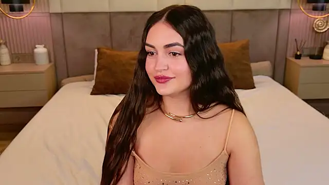 แชท XXX สดของ MileyBreen