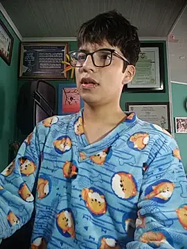 Milo_Wolff live XXX chat
