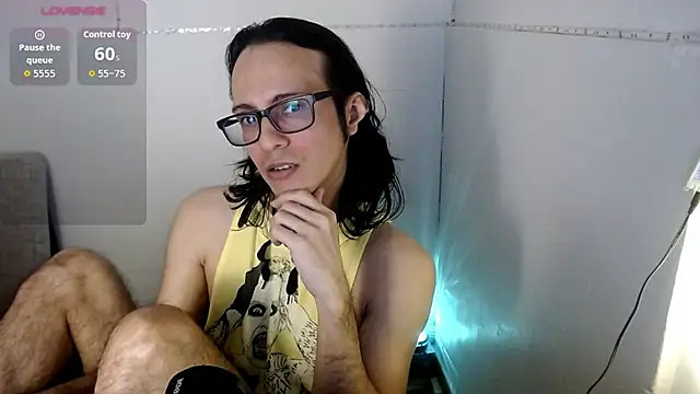 Chatroom XXX en direct de Damian_Dusk