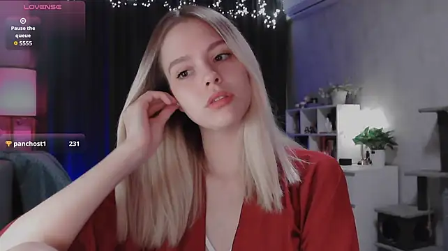 VivienJaques Adlı Modelin Canlı XXX Sohbeti