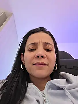 Chat XXX en directo de miaeyex