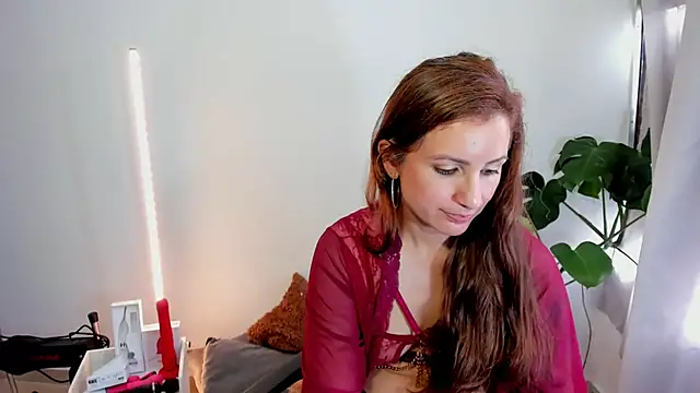 Chatroom XXX en direct de vanessabrown_