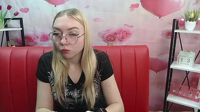BeatriceFly Webcam Show