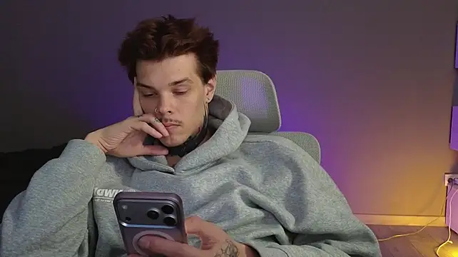 Czat XXX na żywo – DENIS_HERE