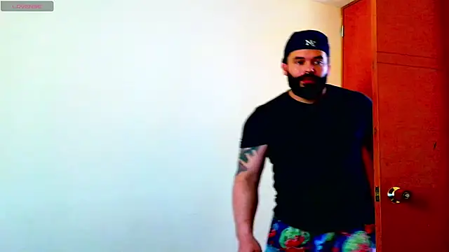 Vince_Reynolds Chat XXX in diretta
