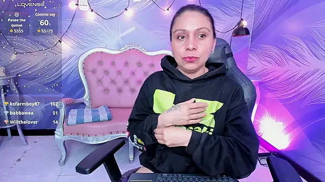 แชท XXX สดของ MelissaSanz1