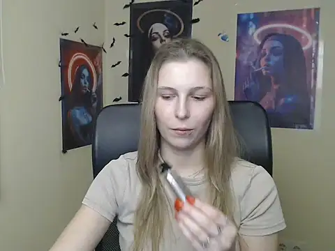 StrangerGin Live XXX chat
