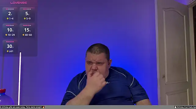 Živý XXX chat BIGBOSSDADDYX