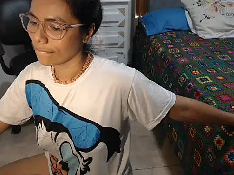 Dimar83 XXX чат на живо