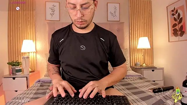 Jonath_1 live XXX chat