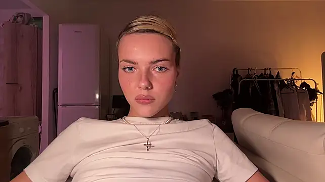 ChristelDuncombe Live XXX-Chat