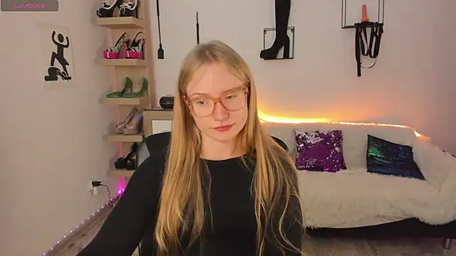NancyHottie's Live XXX Chat