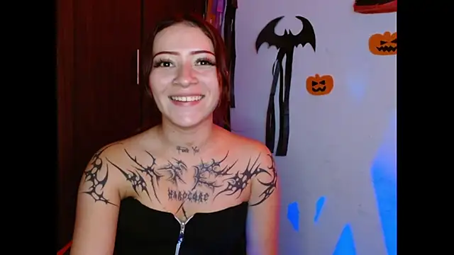 Victoria-Moon 라이브 XXX 채팅