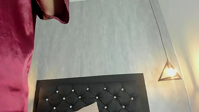 Webkamerová show Caroline_daring