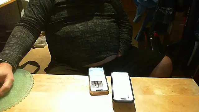 Owned_drone live XXX chat