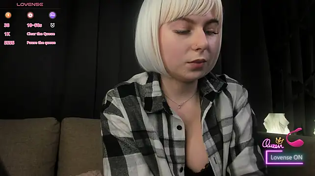 EvaCrosby's Live XXX Chat