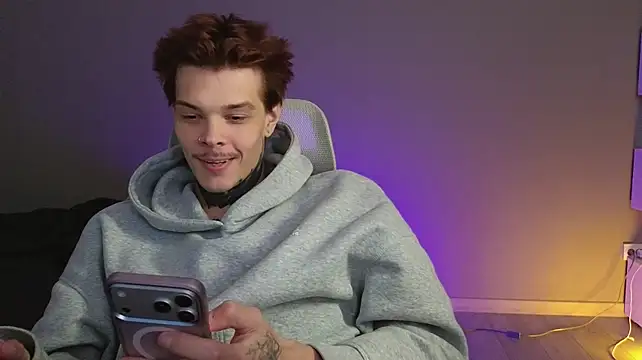 DENIS_HERE élő XXX-chatje