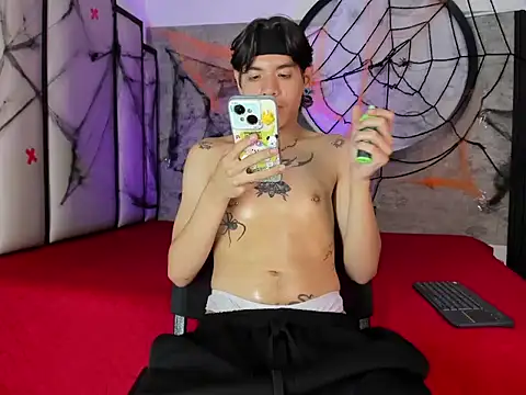 isaack_grant's Live XXX Chat