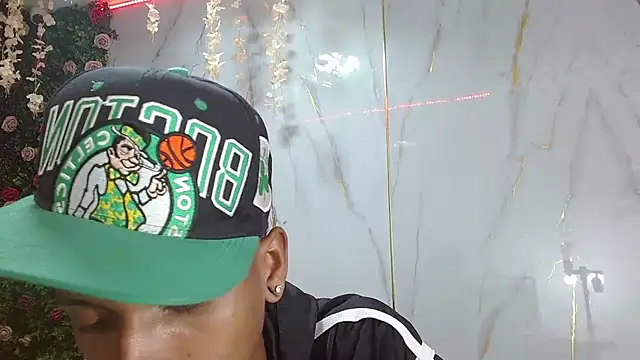 ManSant 现场XXX聊天