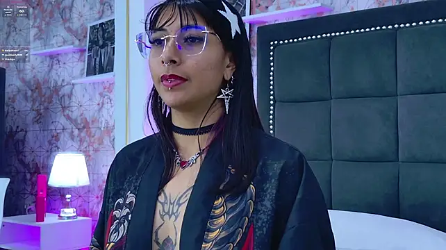 Hellfire_Raven Chat XXX in diretta