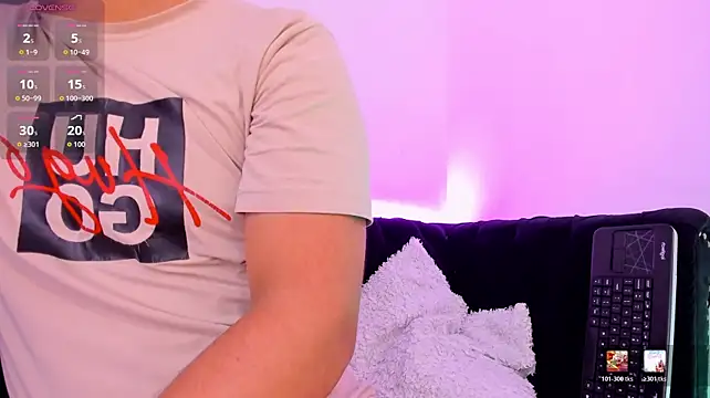 צ'אט XXX בשידור חי של Axel_grey_