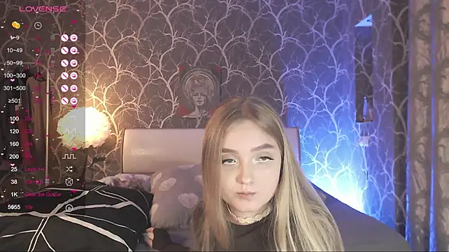 MiaMiaMeow Live XXX-Chat