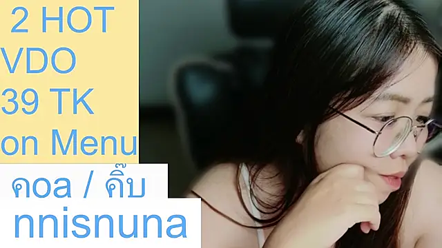 nunanunanunaのライブXXXチャット