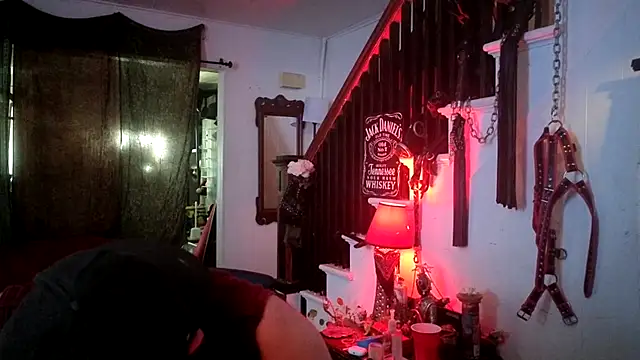 MasterDaddyCool live XXX chat