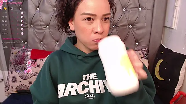 LAILAGUMMY – Naživo XXX chat