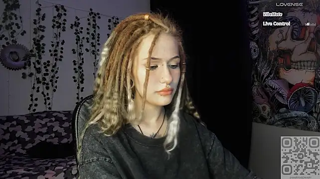 Chat +18 de say_mary ao vivo