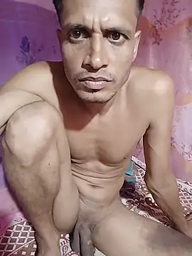 Priankaboudi 即時 XXX 聊天