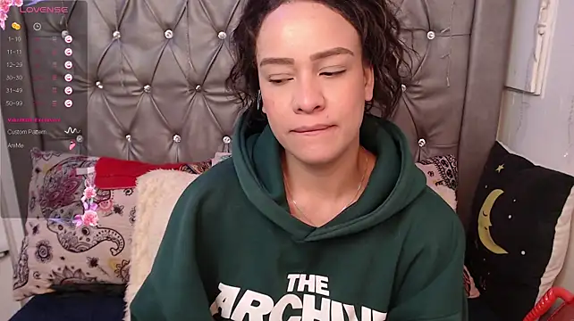 LAILAGUMMY Chat XXX in diretta