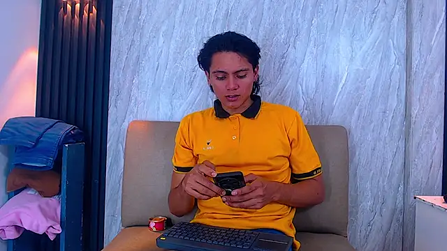 XXX chat uživo modela PatrickHard_