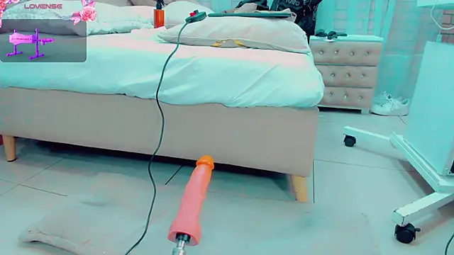 SofiaZaenzz 라이브 XXX 채팅