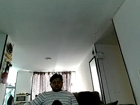 tomtime1 – webcam-show
