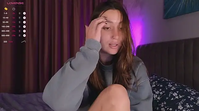 Chat +18 de KikkyMi ao vivo