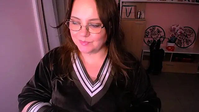 NeuroDoll's Live XXX Chat