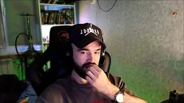 Chat XXX en directo de _Serious_Man