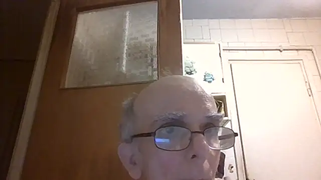 mariusica1@xh's Live XXX Chat