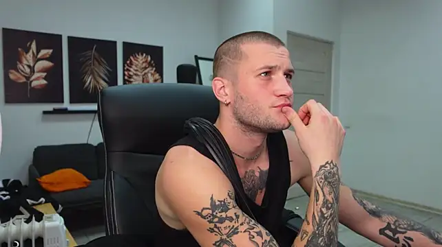 Igor_Wilde's Live XXX Chat