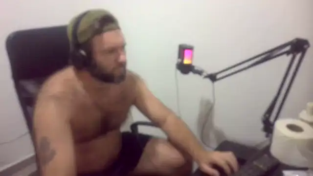 dadted live XXX chat
