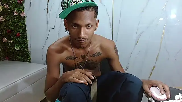 Онлайн чат XXX ManSant