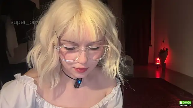 super_pixie's Live XXX Chat