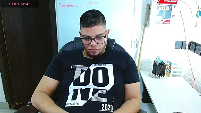 Realjoel01 现场XXX聊天