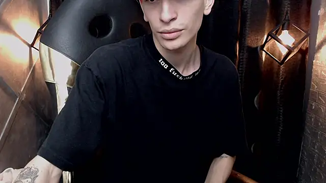 Онлайн чат XXX DAMIAN_22