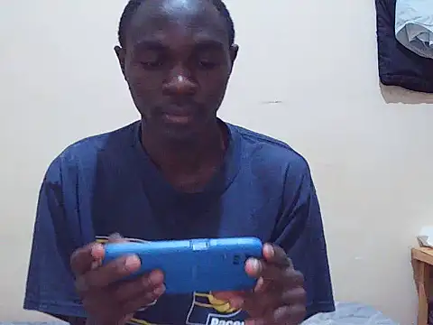 Živý XXX chat StudentTenInch