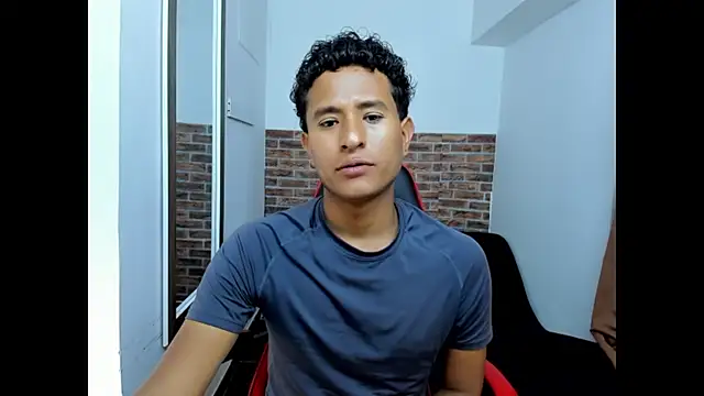 Chat +18 de WIZARD-ALESSANDRO ao vivo