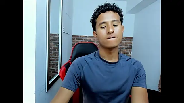 WIZARD-ALESSANDRO Live XXX-Chat