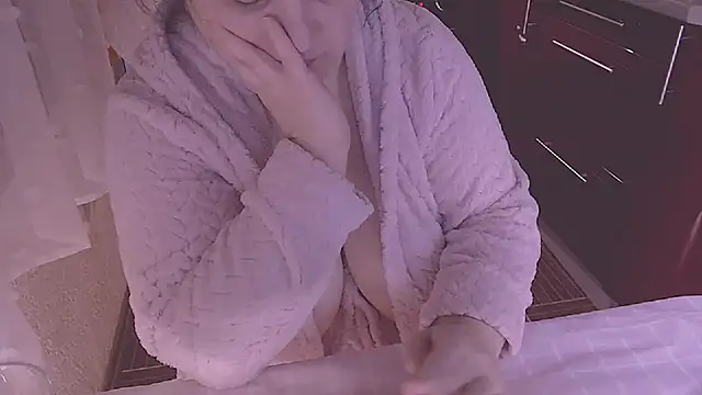 دردشة SoftLia الجنسية المباشرة